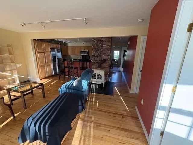 $4,200 | 505 Bay Road, Unit 1, Hamilton, MA 01982