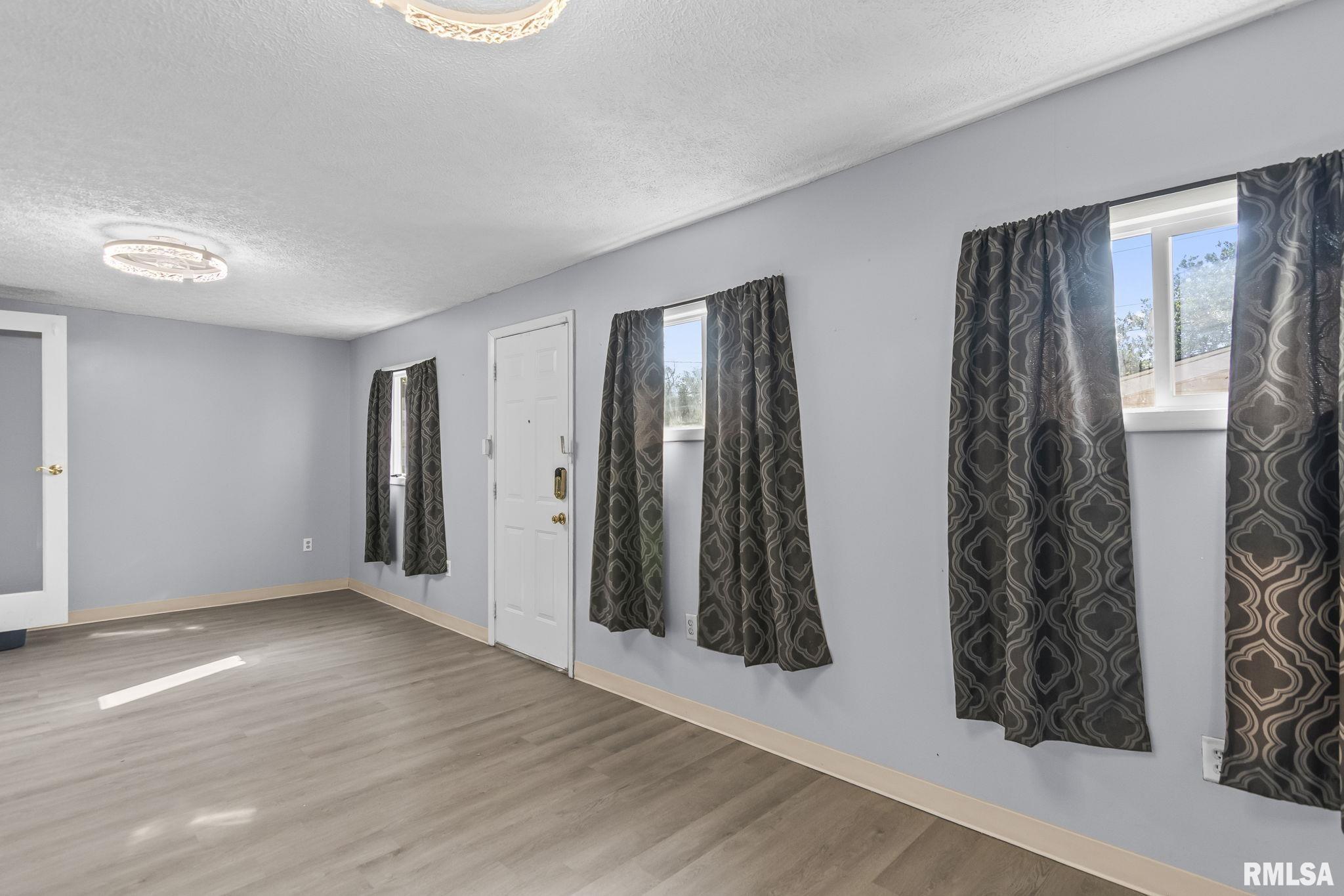 3360 Carman Avenue Springfield, IL 62703 - Photo 20 of 45