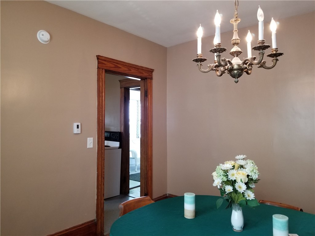 58 Crescent Road Pawtucket, RI 02861 - Photo 3 of 13