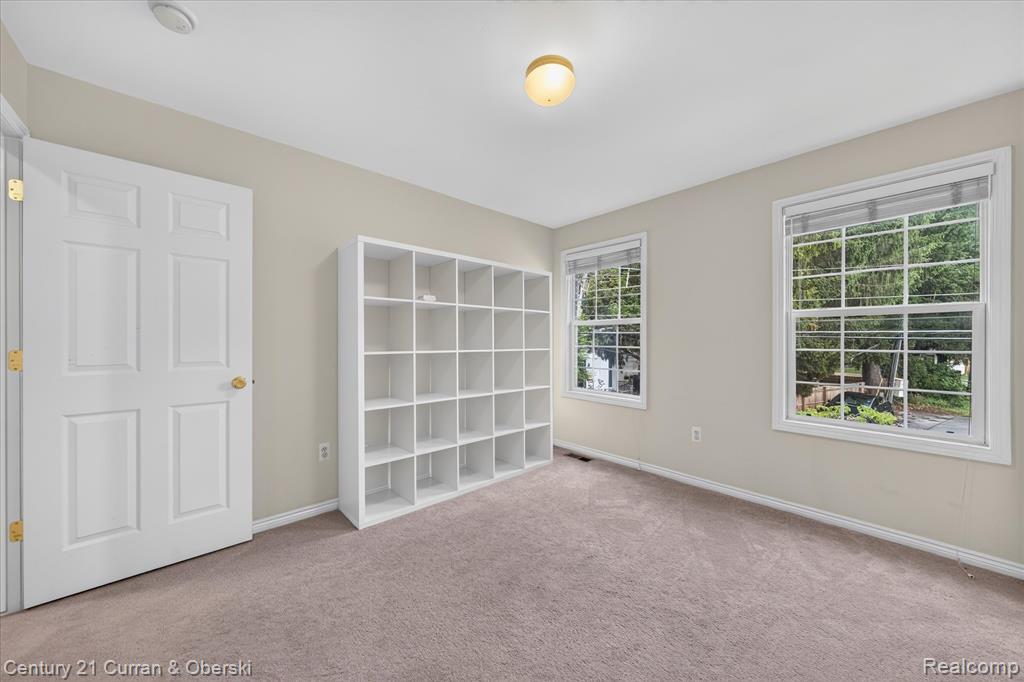 3813 Rochester Road Royal Oak, MI 48073 - Photo 23 of 42