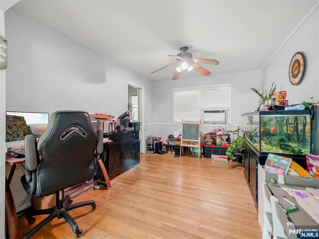 33 Prospect Street Paramus, NJ 07652 - Photo 8 of 32