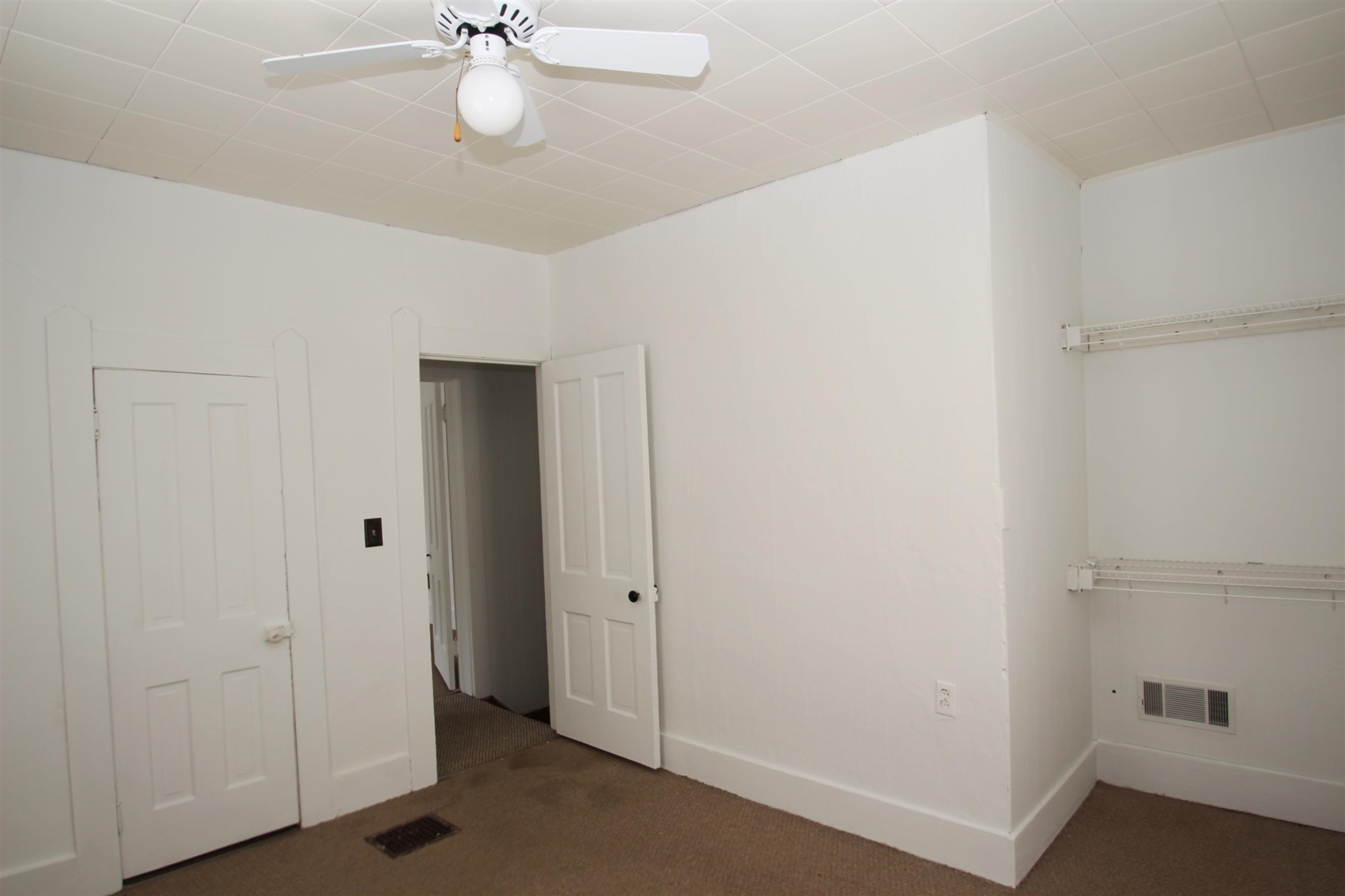 1323 Vernon Street Wabash, IN 46992 - Photo 20 of 24