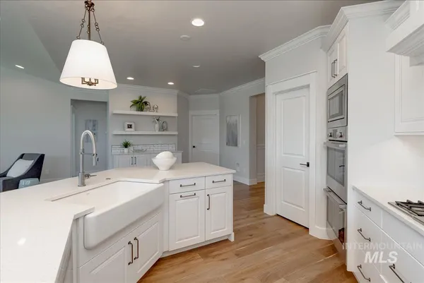 $684,900 | 6638 North Spindrift Way, Meridian, ID 83646