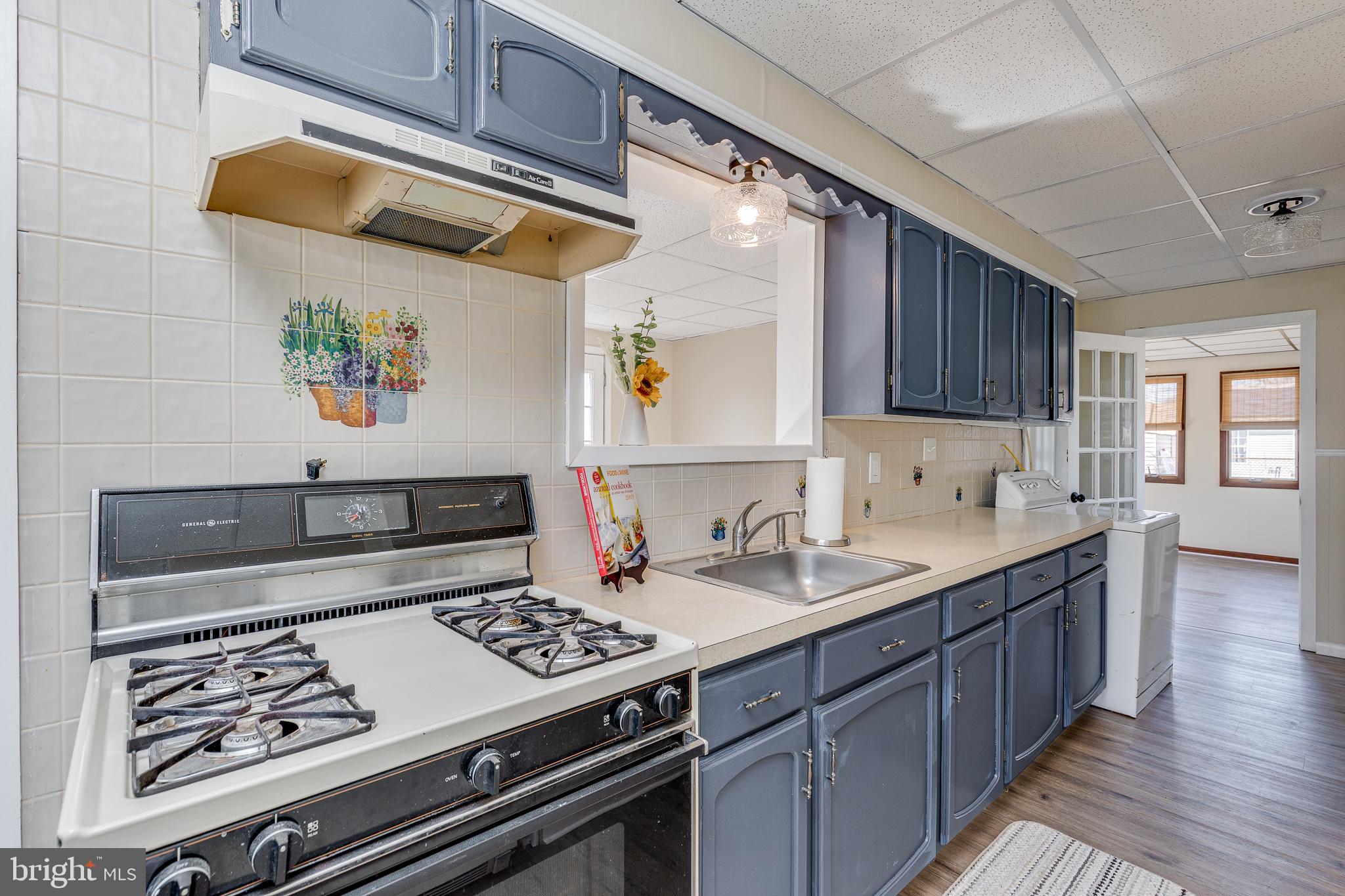 917 Rigg Road Burlington, NJ 08016 - Photo 4 of 31 kitchen