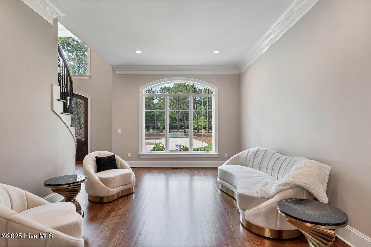 2270 Midland Road Pinehurst, NC 28387 - Photo 17 of 91 Sitting area at front of house