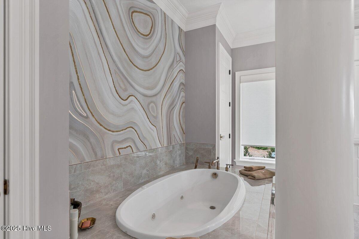 2270 Midland Road Pinehurst, NC 28387 - Photo 36 of 91 Jetted tub