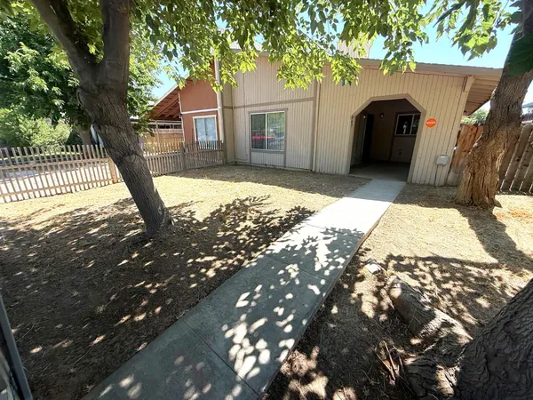 $215,000 | 665 South Coalinga Street, Coalinga, CA 93210