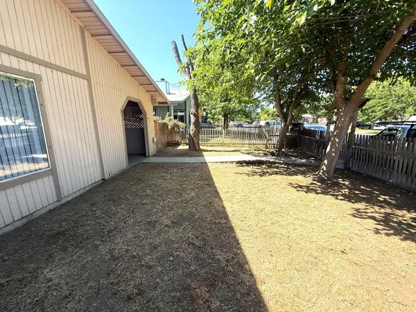 $215,000 | 665 South Coalinga Street, Coalinga, CA 93210