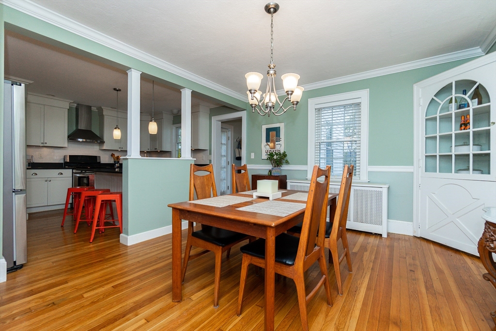 42 Richardson Road Belmont, MA 02478 - Photo 6 of 28