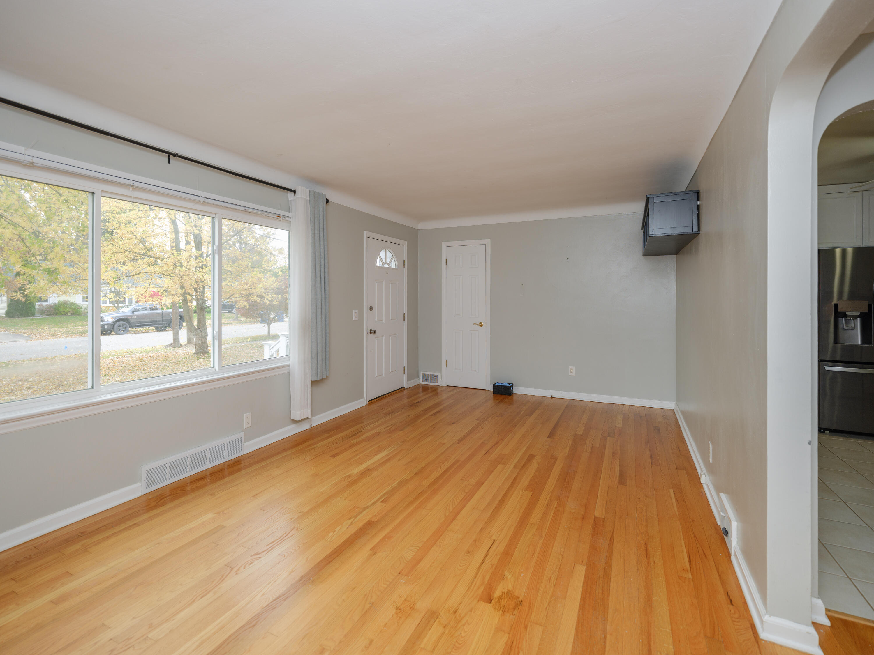 1921 Banbury Road Kalamazoo, MI 49001 - Photo 7 of 24 1921 Banbury Rd-104