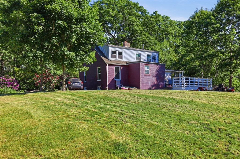 112 South Royalston Road Athol, MA 01331 - Photo 2 of 36