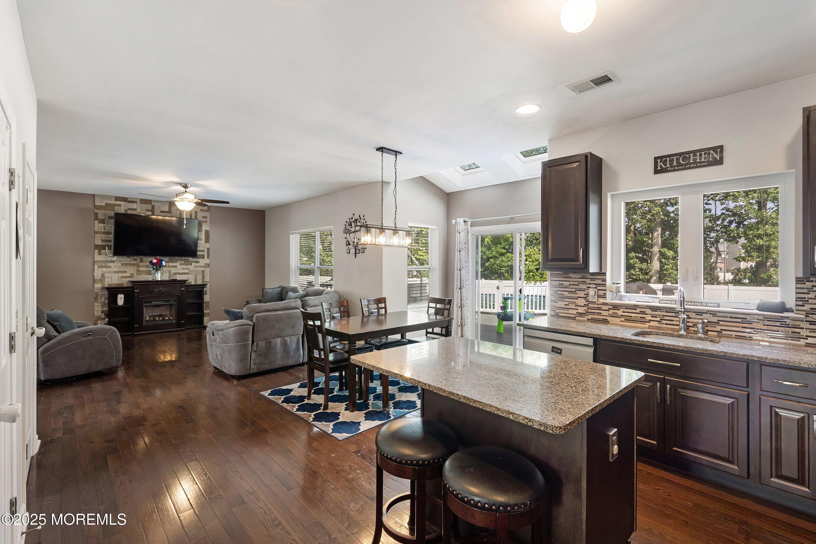 4 Saddle Ridge Court Bayville, NJ 08721 - Photo 9 of 36 08-Kitchen 1C