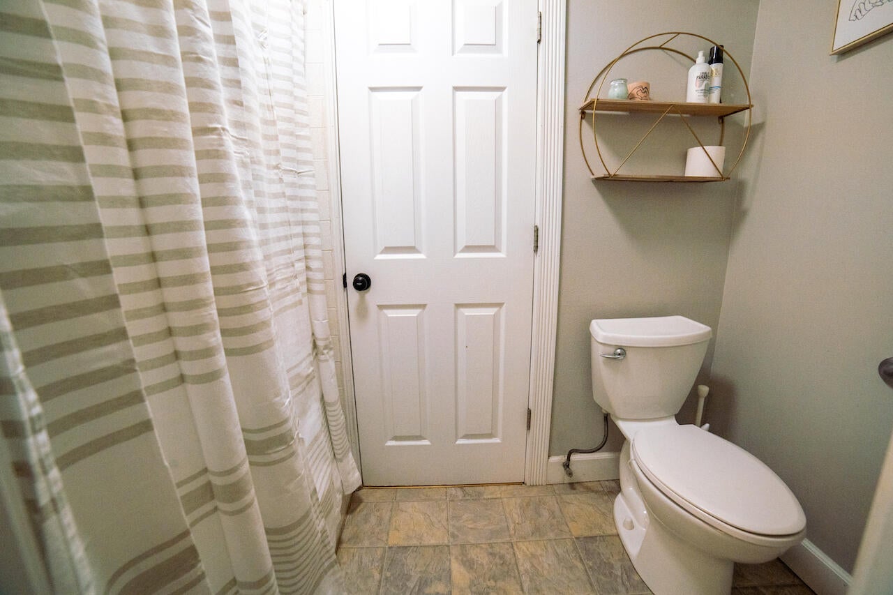 63410 Hamehook Road Bend, OR 97701 - Photo 21 of 35 HDR 19916
