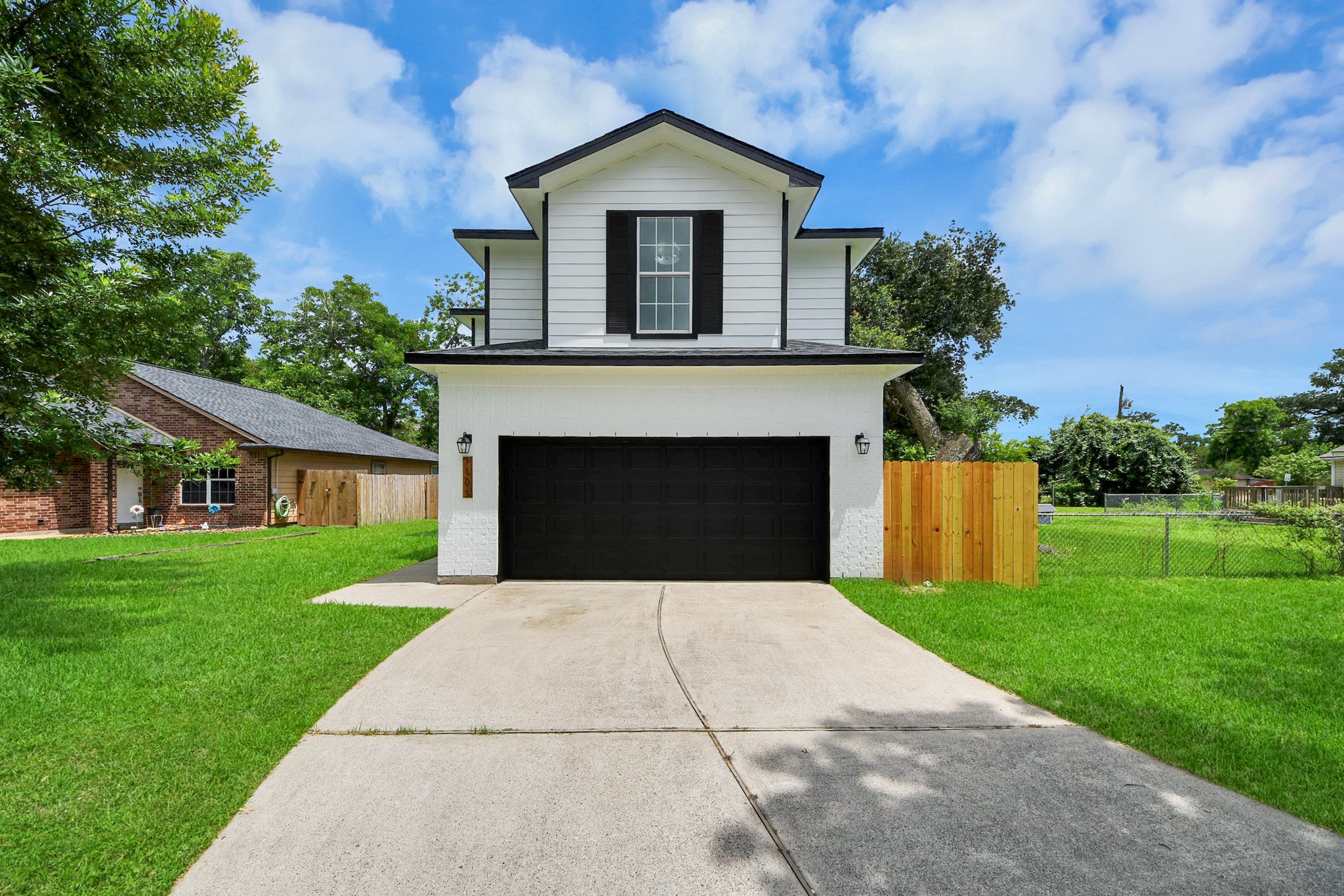 1105 East Kyle Road Clute, TX 77531 - Photo 42 of 44 Thank you for checking out 1105 E Kyle Rd. Be sure to schedule your own private tour to see it in person.
