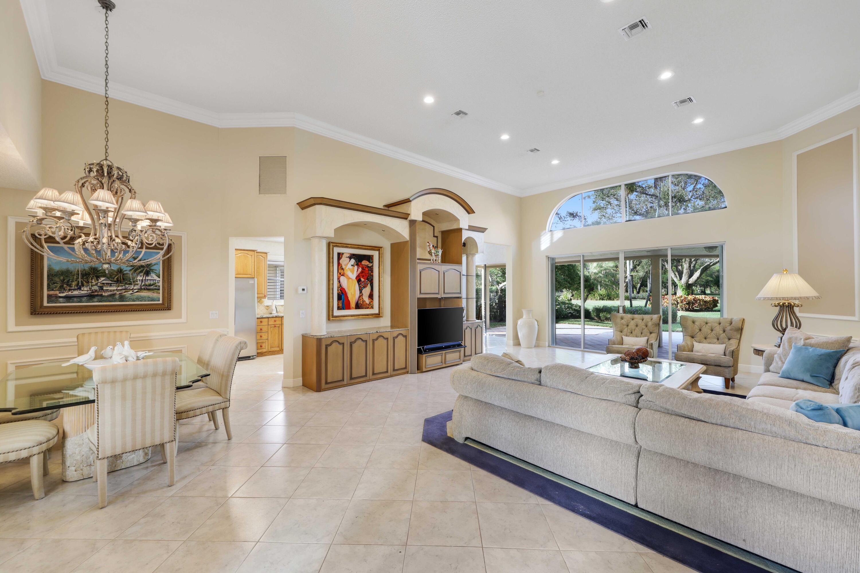 7633 La Corniche Circle Boca Raton, FL 33433 - Photo 13 of 49 Living Room
