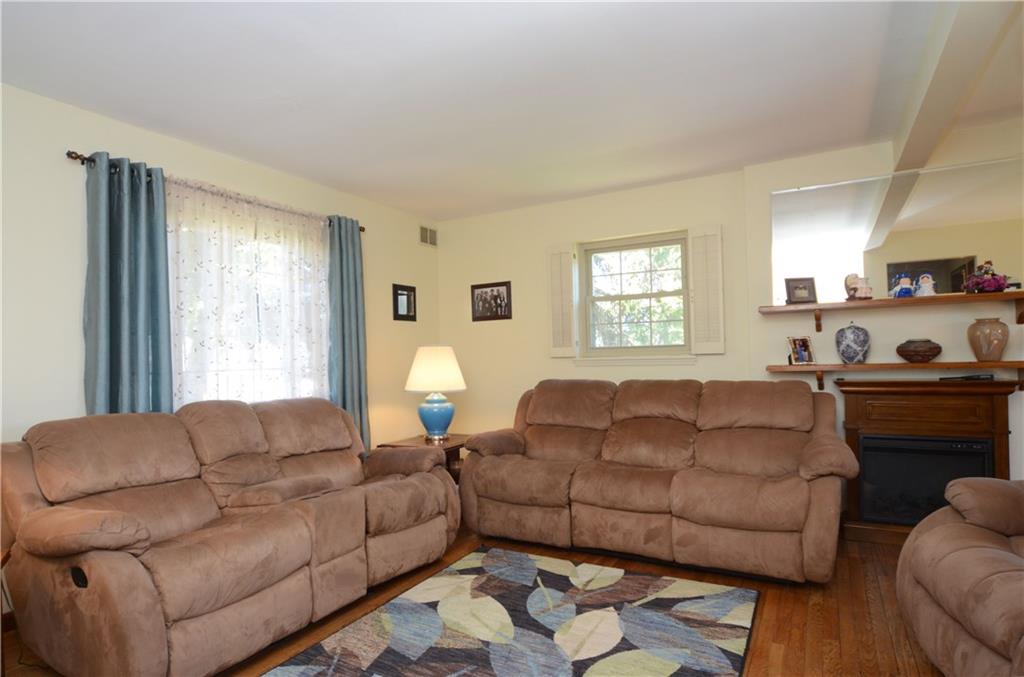 575 Tuscarawas Road Beaver, PA 15009 - Photo 4 of 25 Gallery Image 4