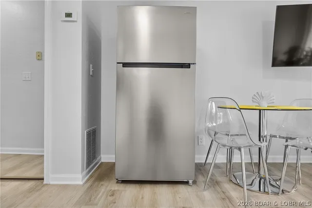 $159,900 | 159 Southwood Shores Place, Unit 2A, Lake Ozark, MO 65049