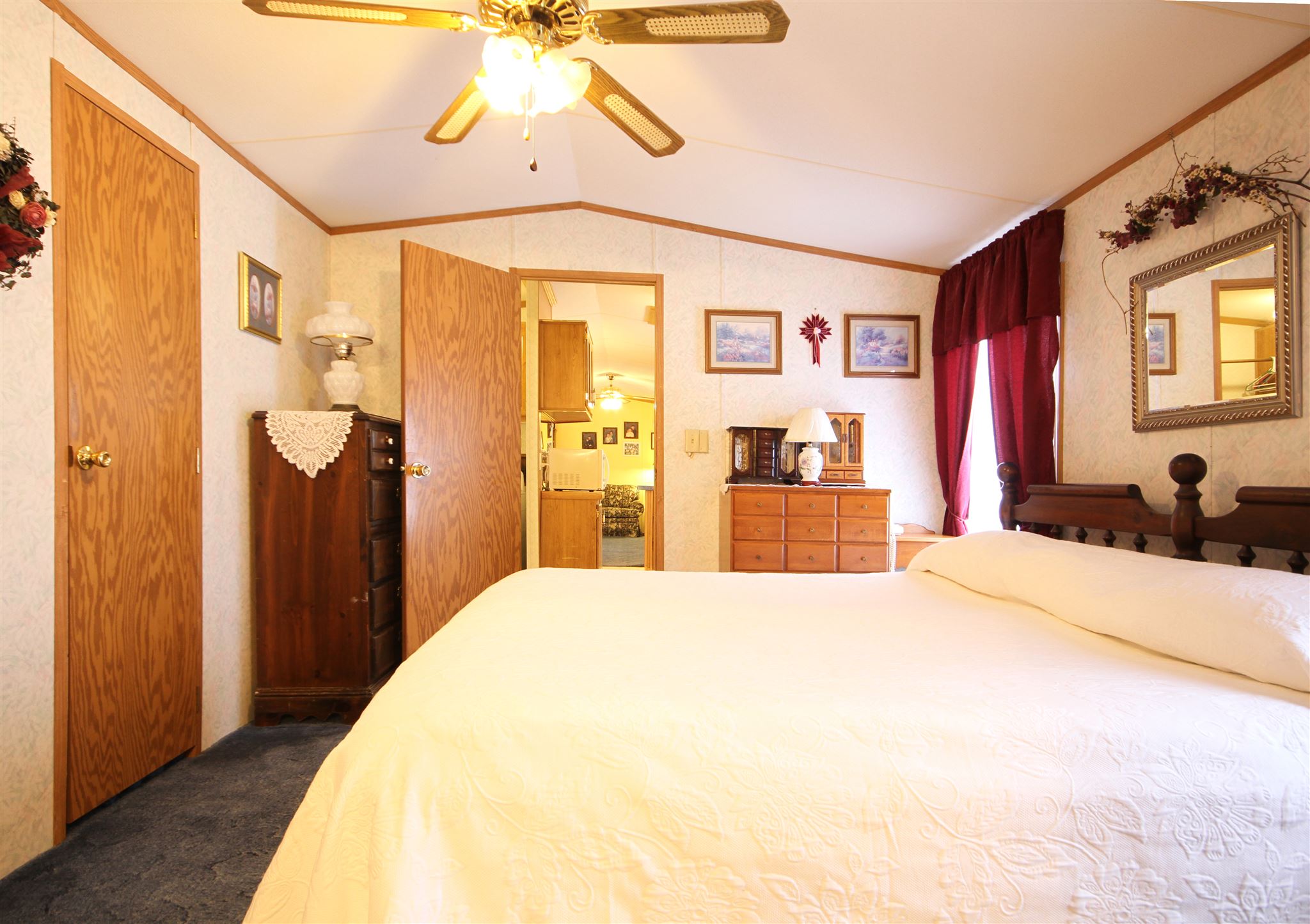 2703 Lower Notch Road Bristol, VT 05443 - Photo 9 of 16