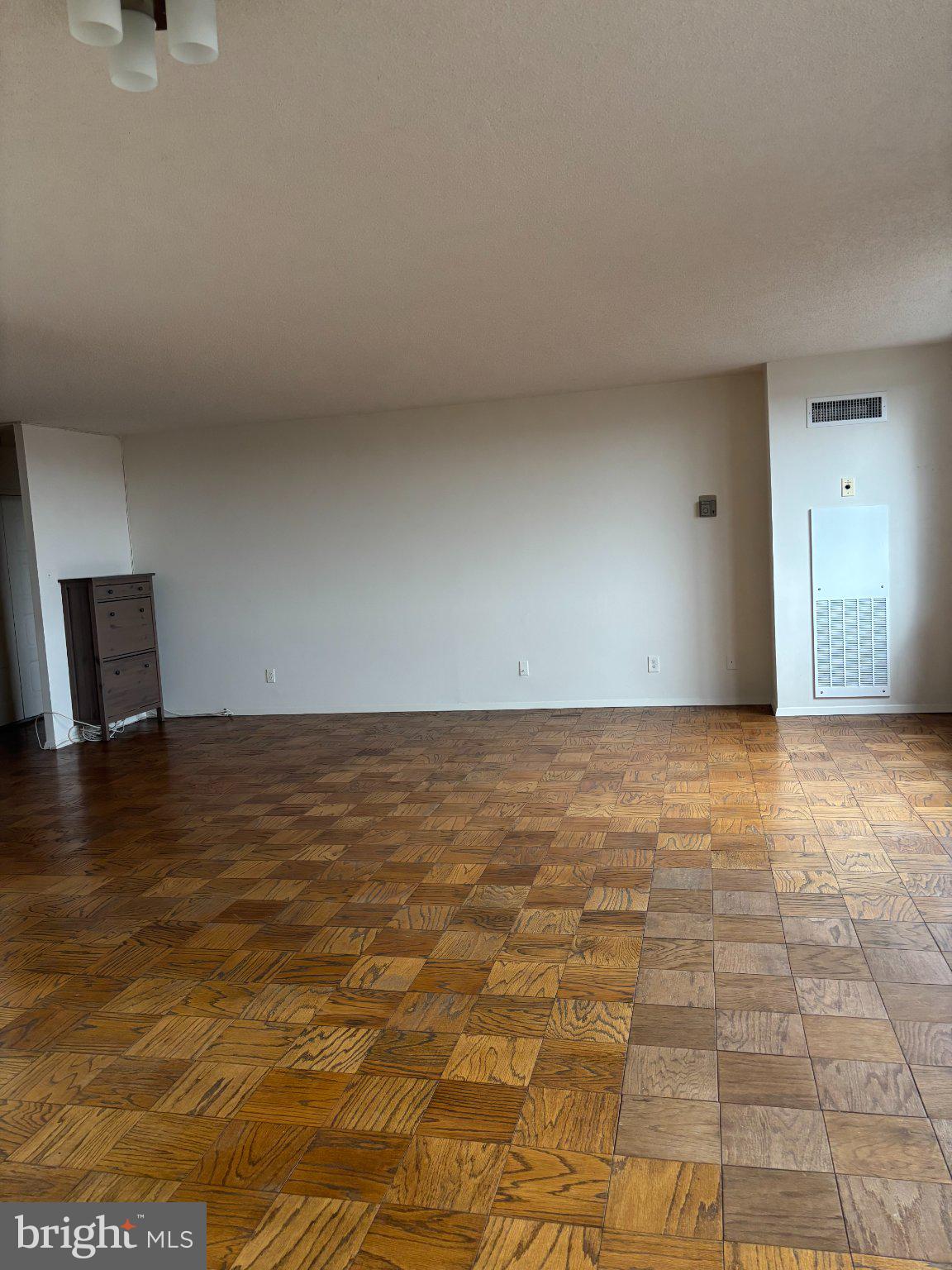 5225 Pooks Hill Road, Unit 1326 Bethesda, MD 20814 - Photo 10 of 24 a view of an empty room