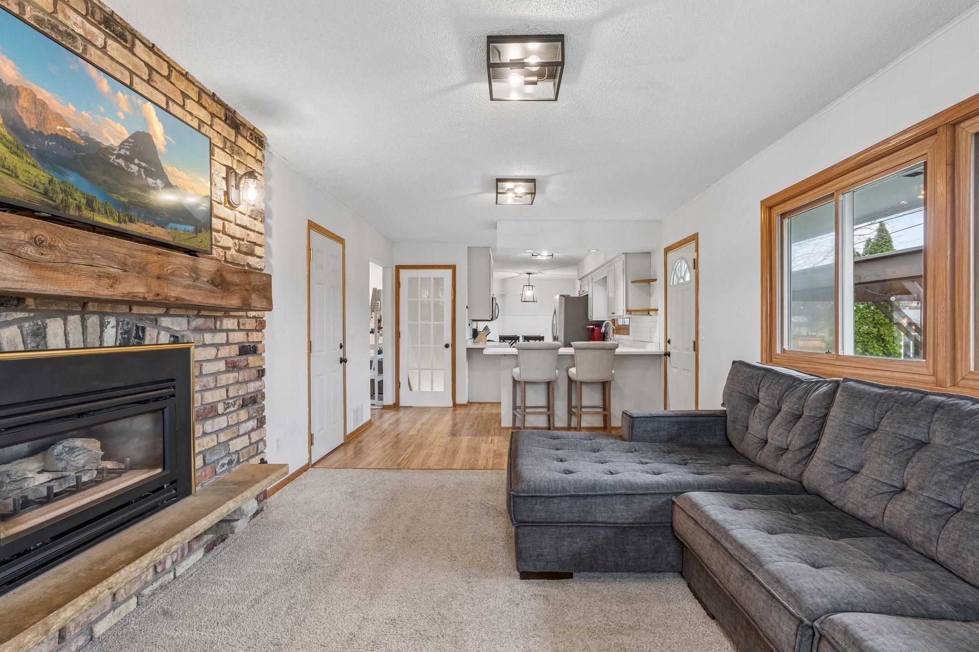 2403 Inca Lane New Brighton, MN 55112 - Photo 11 of 57