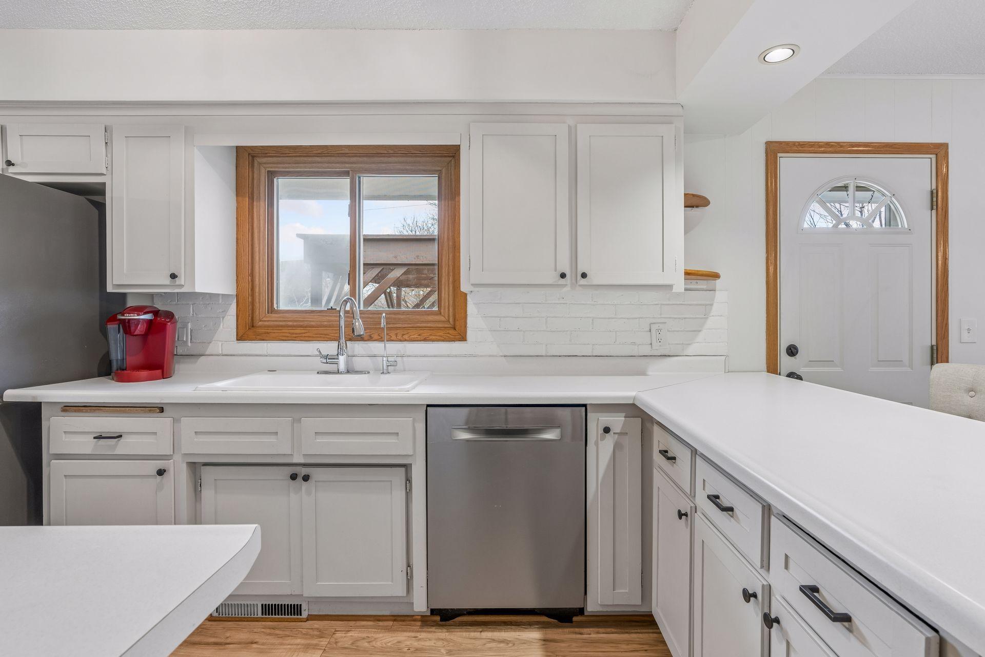 2403 Inca Lane New Brighton, MN 55112 - Photo 16 of 57