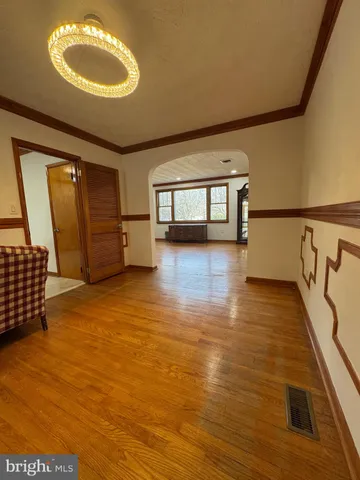 $3,500 | 523 Queenstown Road, Severn, MD 21144