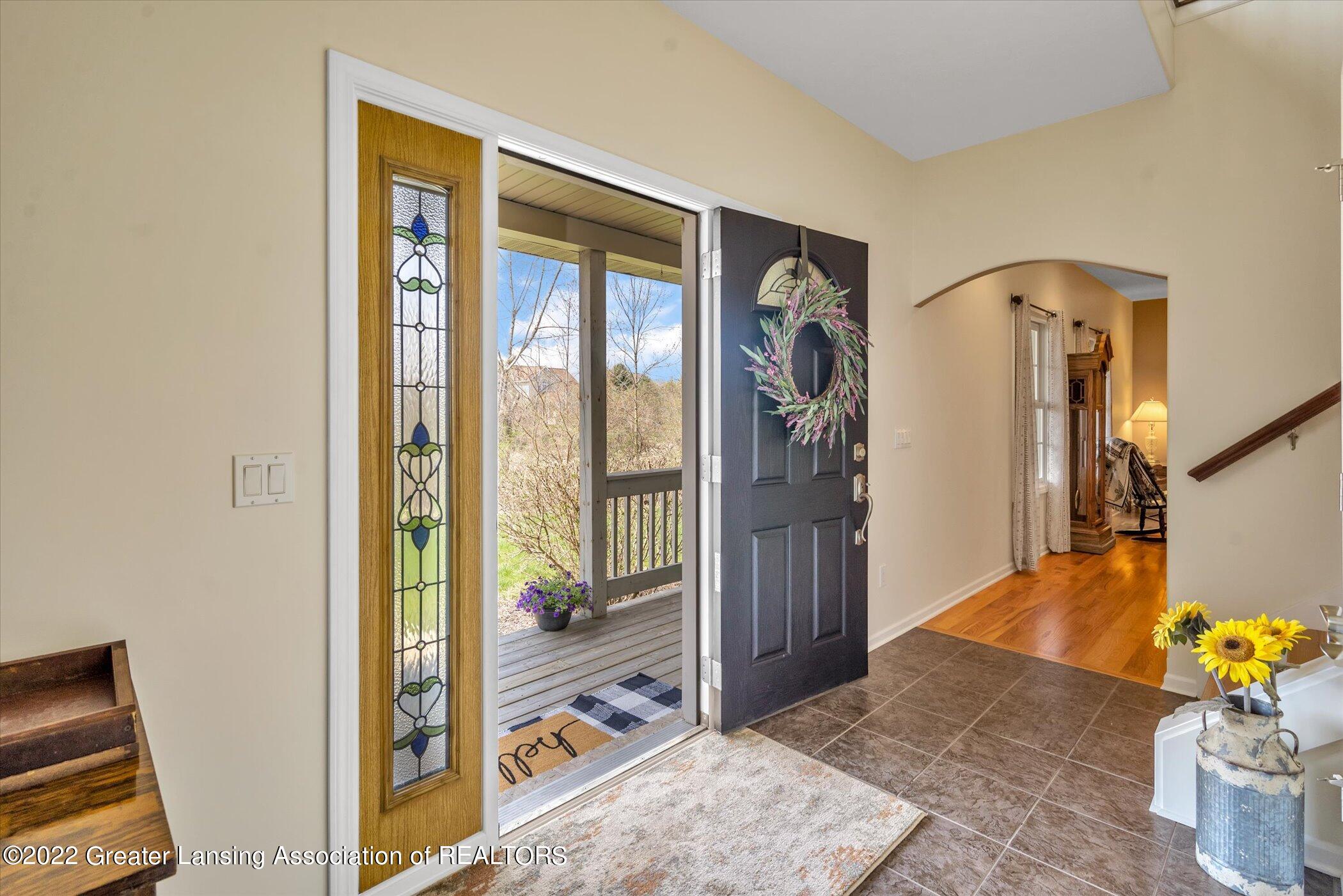 428 Raging River Road Mason, MI 48854 - Photo 8 of 64 16-428-Raging-River-Rd-WindowStill-Real-