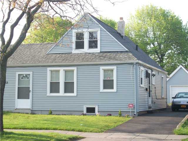 613 Norton Street Rochester, NY 14621 - Photo 1 of 1 Exterior Front