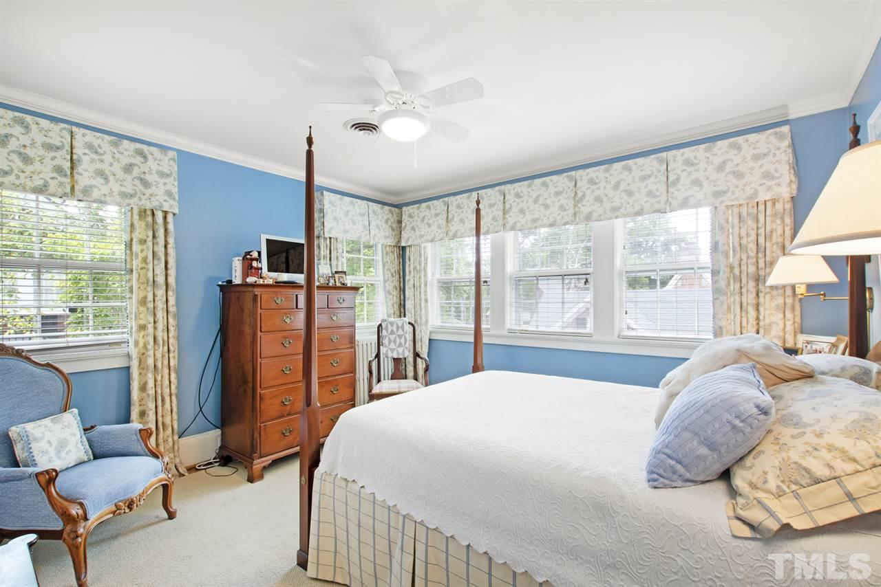 1536 Carr Street Raleigh, NC 27608 - Photo 22 of 30