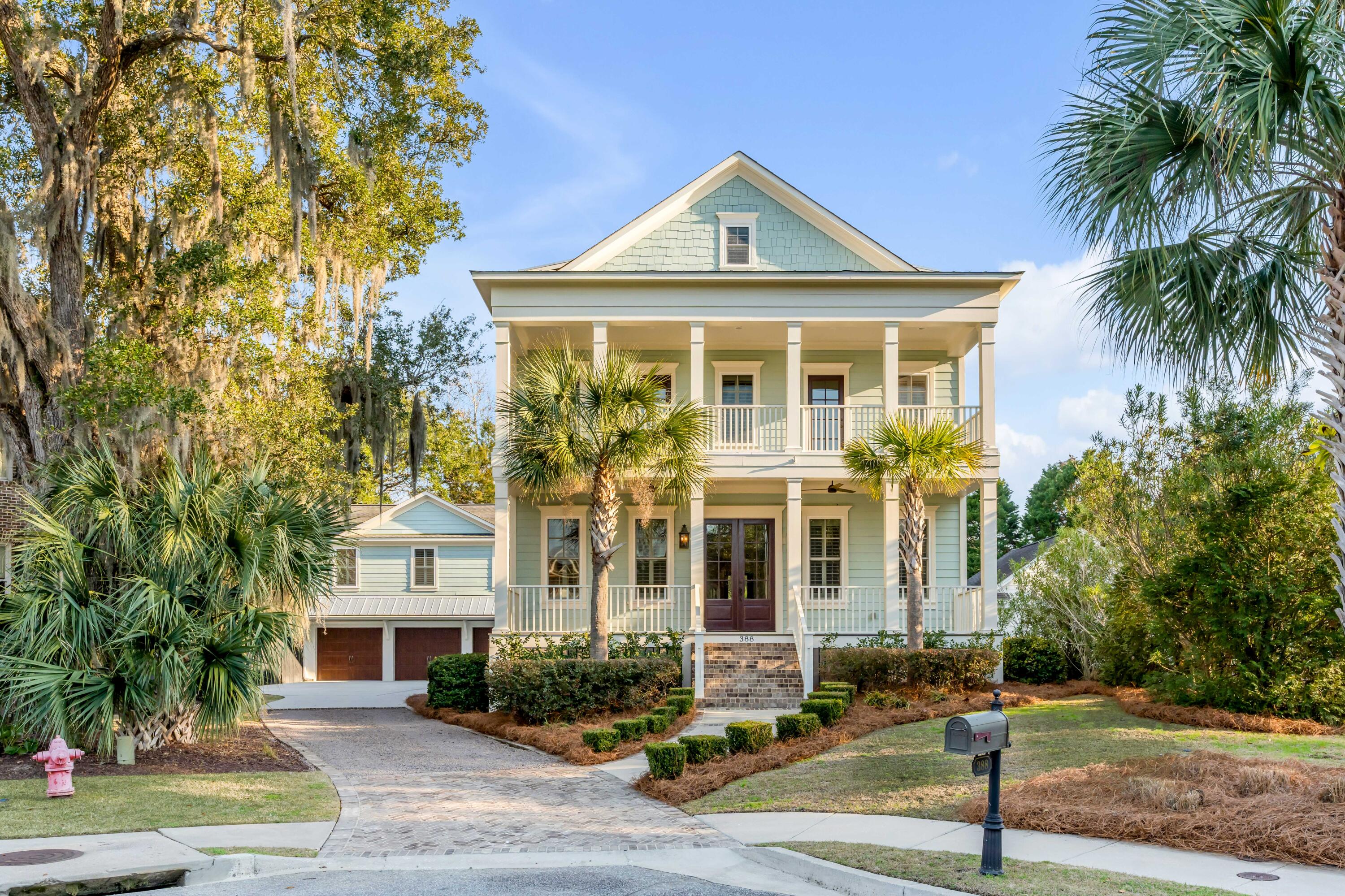 388 Evian Way Mount Pleasant, SC 29464 - Photo 2 of 78 Front of House