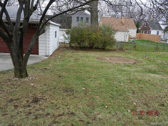 2164 Derby Road Birmingham, MI 48009 - Photo 3 of 21 DSCN5566.JPG