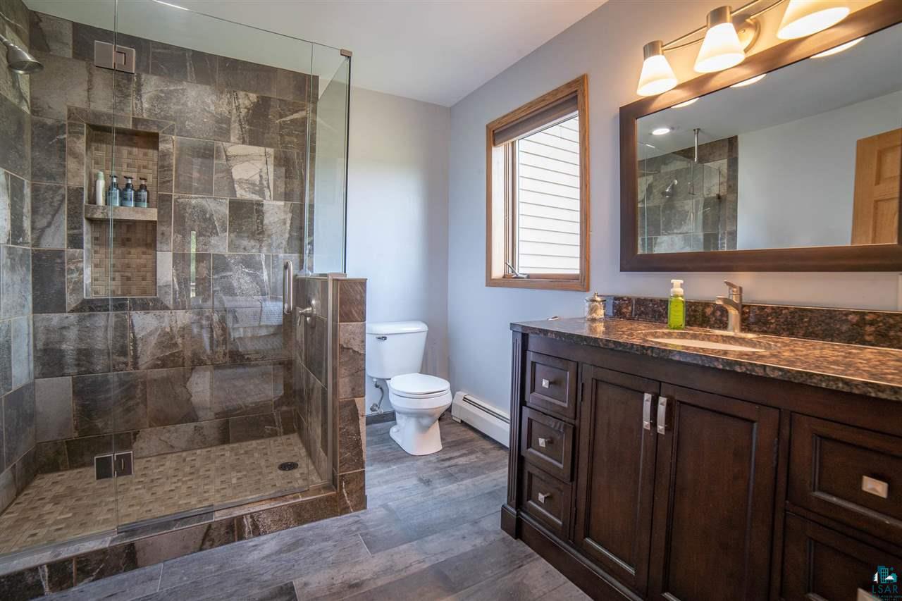 733 Valley Road Two Harbors, MN 55616 - Photo 9 of 27