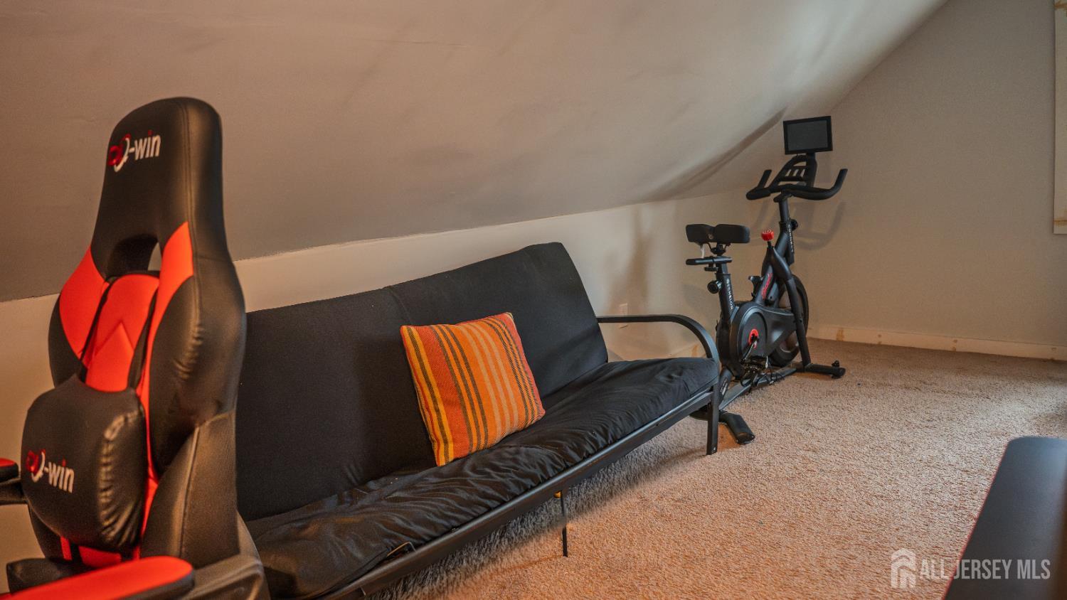 636 Lee Street Perth Amboy, NJ 08861 - Photo 25 of 35