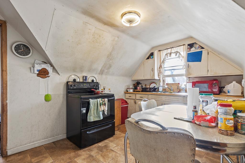 402 Mill Street Marshall, MN 56258 - Photo 15 of 29