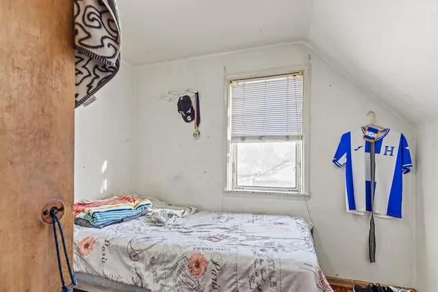 $105,000 | 402 Mill Street, Marshall, MN 56258