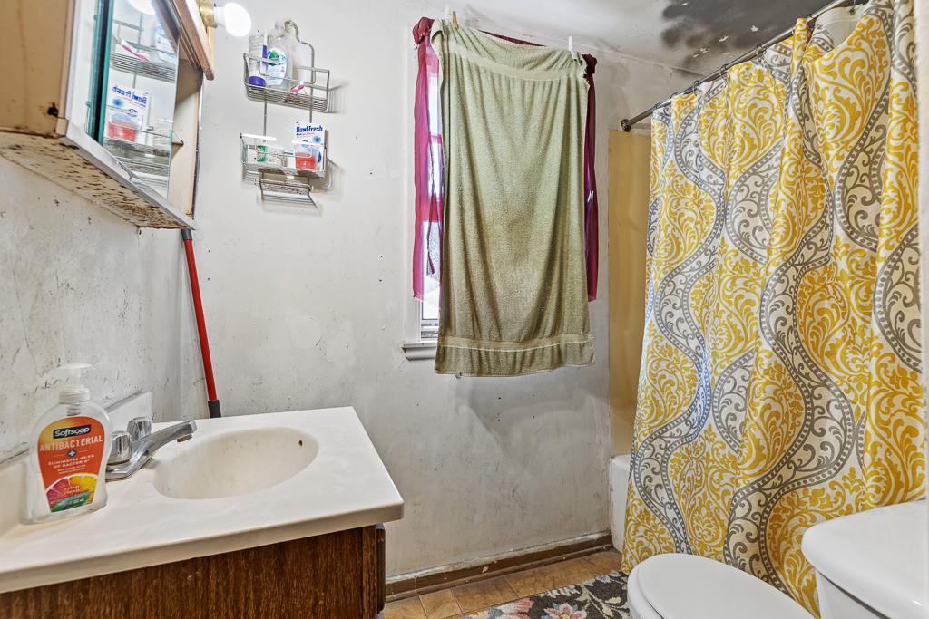 402 Mill Street Marshall, MN 56258 - Photo 19 of 29