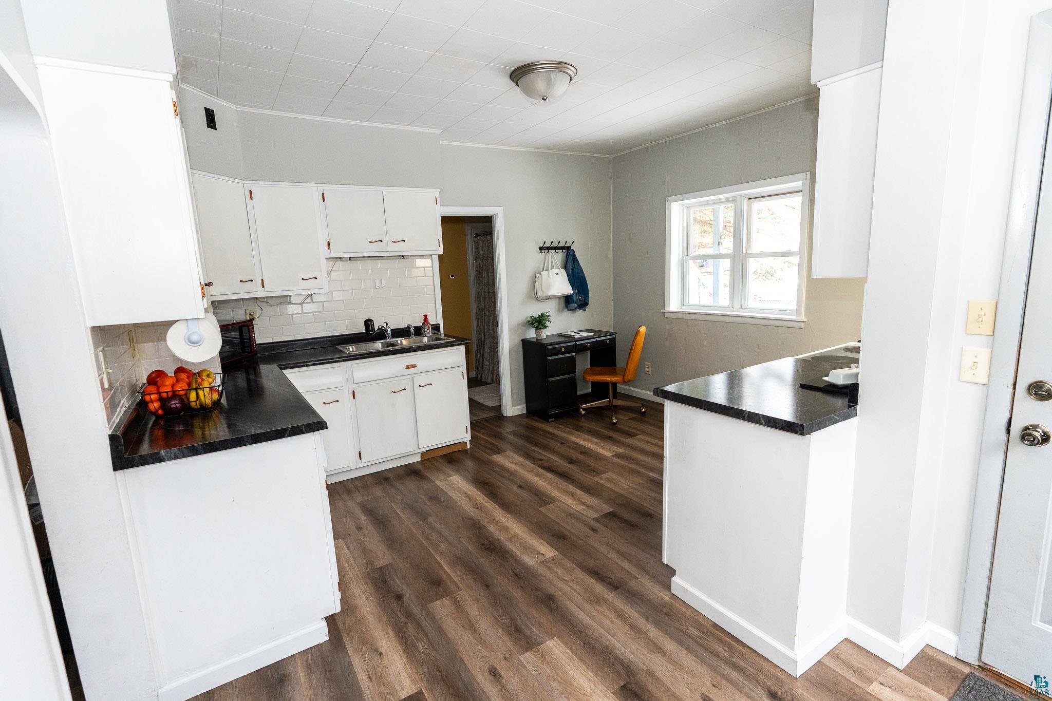 2909 Exeter Street Duluth, MN 55806 - Photo 3 of 34