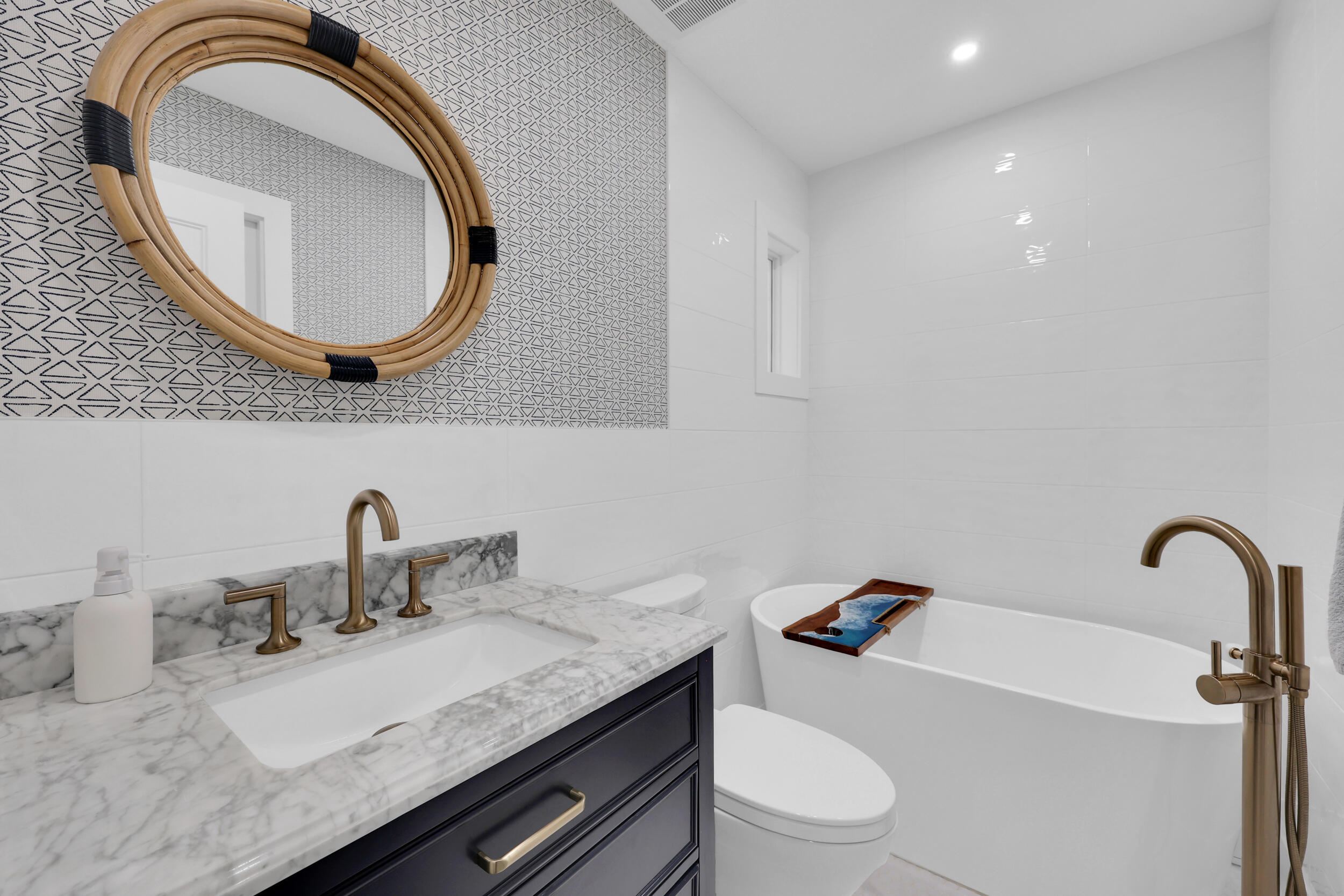 8 Windsor Road West Jupiter, FL 33469 - Photo 30 of 46 30_8p3a9753
