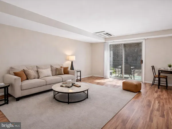 $222,900 | 2710 Macomb Street Northwest, Unit 111, Washington, DC 20008