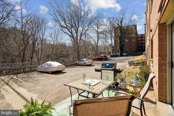 $222,900 | 2710 Macomb Street Northwest, Unit 111, Washington, DC 20008