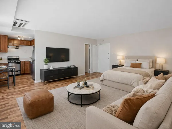 $222,900 | 2710 Macomb Street Northwest, Unit 111, Washington, DC 20008