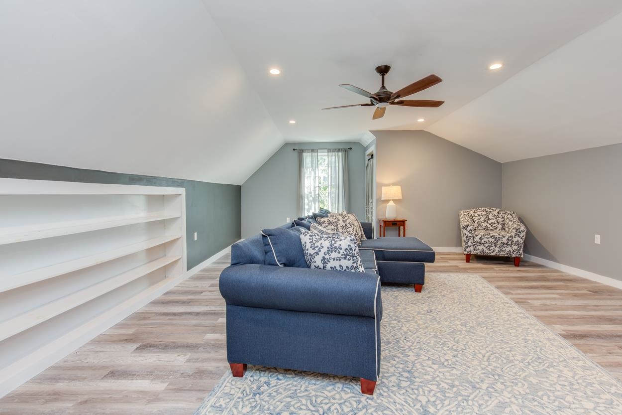 7 Bramble Path Pelham, NH 03076 - Photo 21 of 36