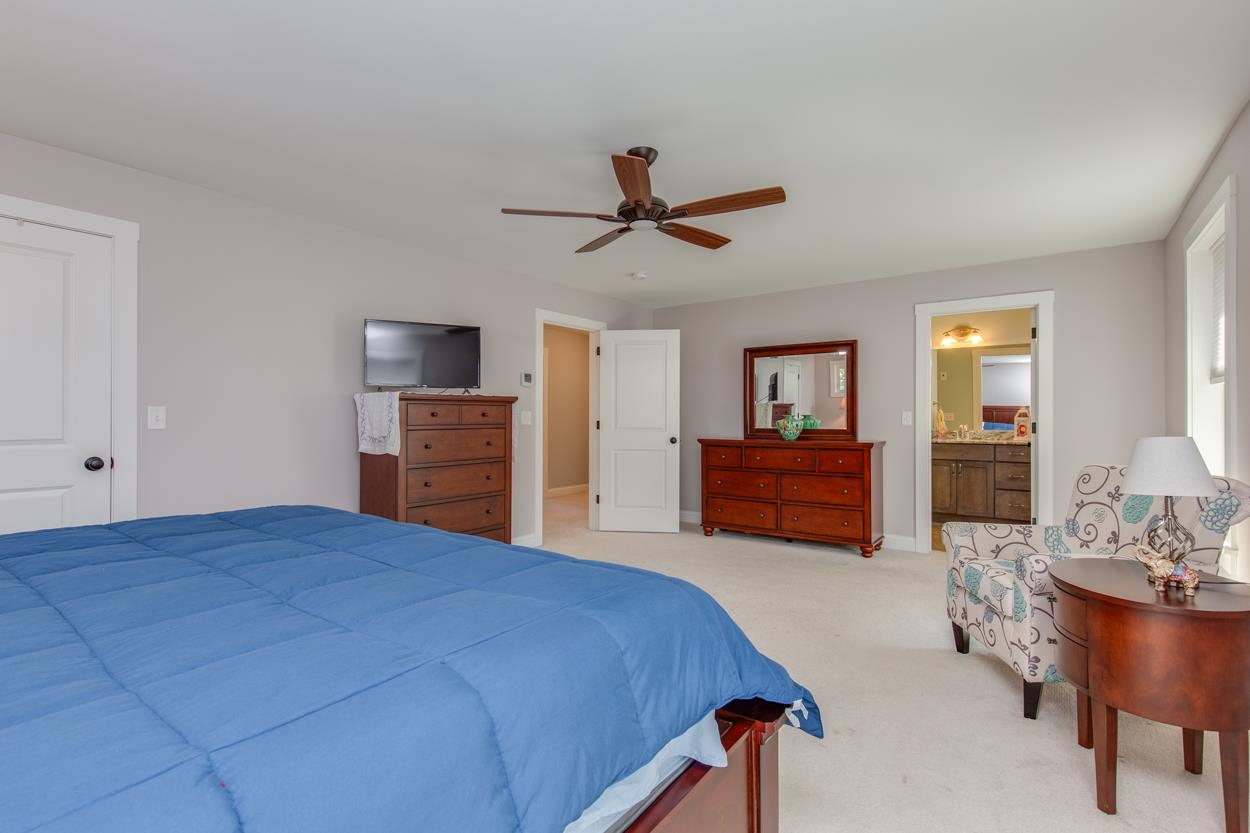 7 Bramble Path Pelham, NH 03076 - Photo 10 of 36