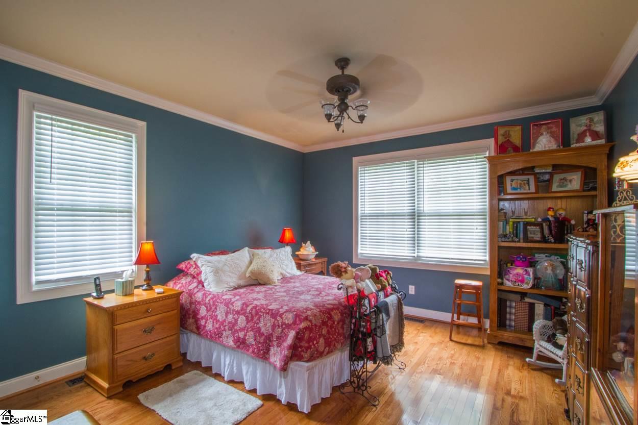 103 Heathwood Road Easley, SC 29640 - Photo 20 of 36