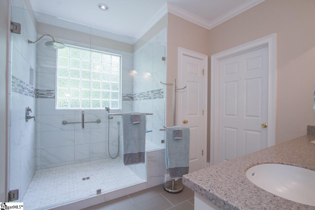 103 Heathwood Road Easley, SC 29640 - Photo 26 of 36