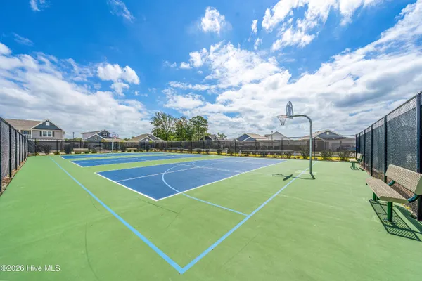 $2,000 | 102 North Grassland Road, Unit 24, Surf City, NC 28445