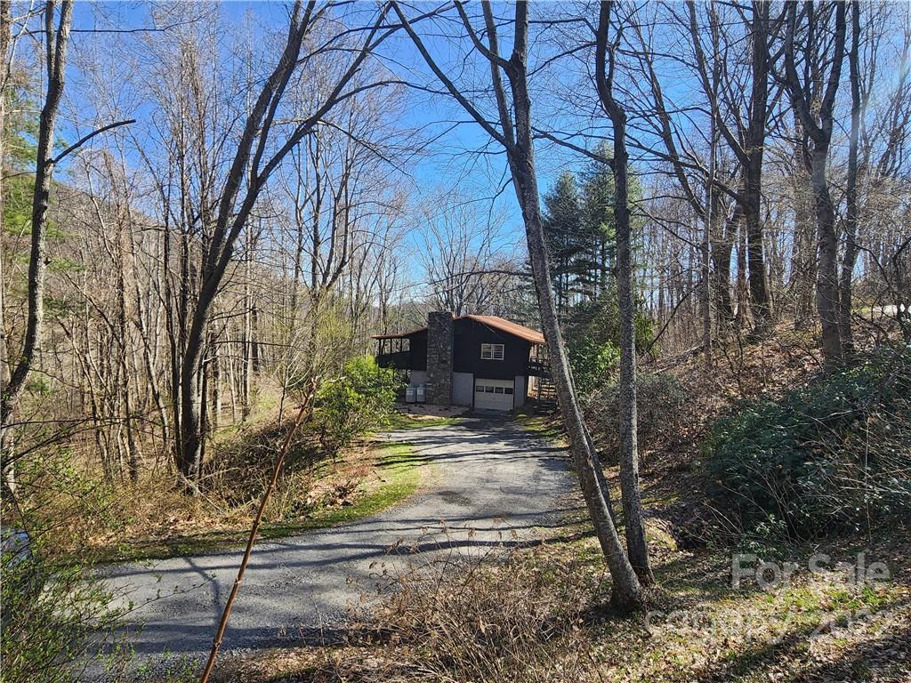 71 Apple Creek Road Waynesville, NC 28786 - Photo 3 of 24 Gallery Image 3