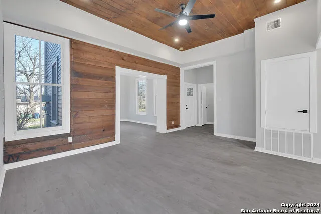 $900,000 | 918 Dawson Street, San Antonio, TX 78202