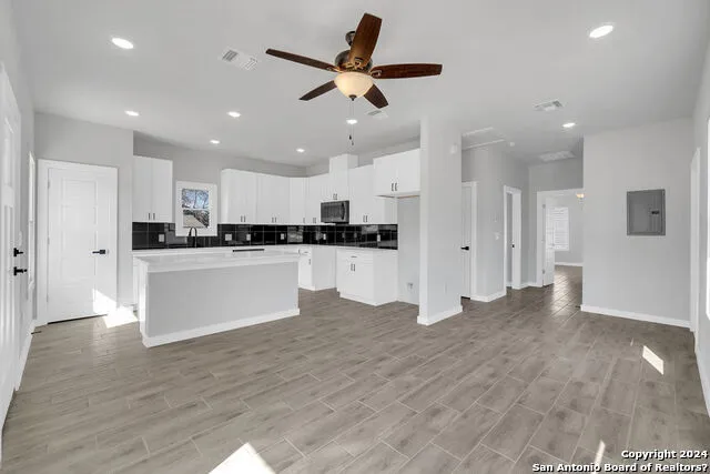 $900,000 | 918 Dawson Street, San Antonio, TX 78202