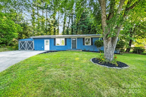 $299,000 | 239 Yellowstone Drive, Fletcher, NC 28732